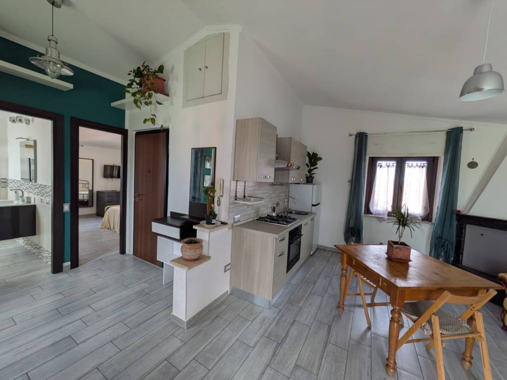 appartamento in vendita a Roma in zona Borghesiana