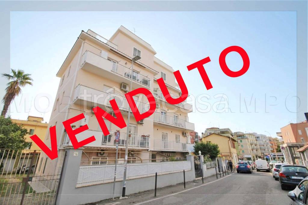appartamento in vendita a Roma in zona Primavalle