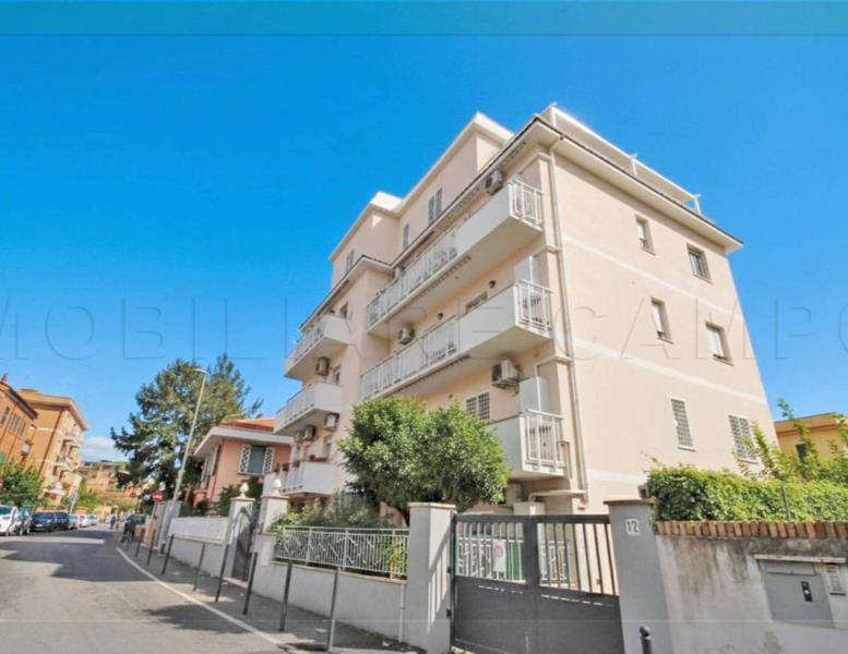 appartamento in vendita a Roma in zona Primavalle