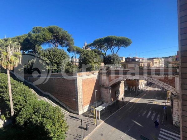 appartamento in vendita a Roma in zona Aurelio