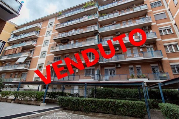 appartamento in vendita a Roma in zona Aurelio