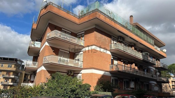 appartamento in vendita a Roma in zona Portuense
