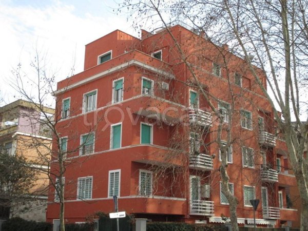 appartamento in vendita a Roma in zona Ostia