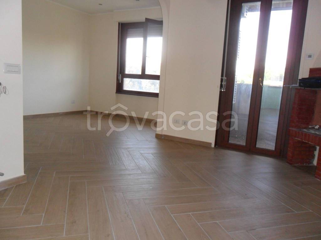 appartamento in vendita a Roma in zona Ostiense