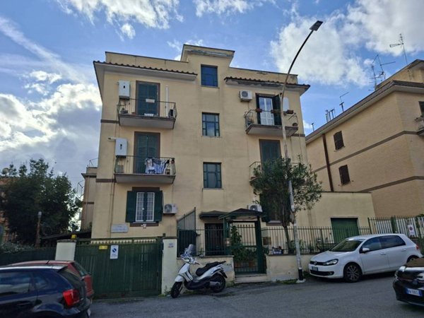 appartamento in vendita a Roma in zona Ponte Mammolo