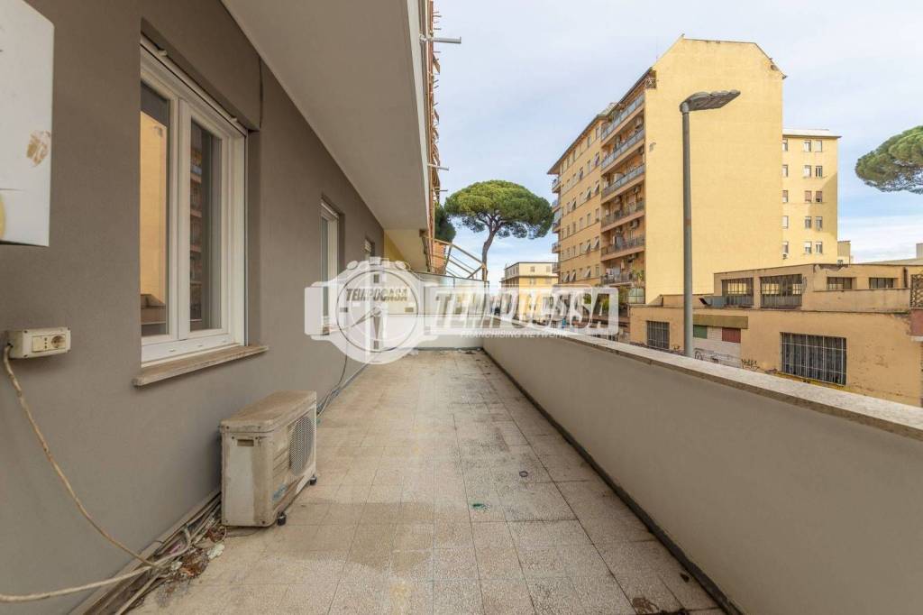 appartamento in vendita a Roma in zona Prenestino-Labicano