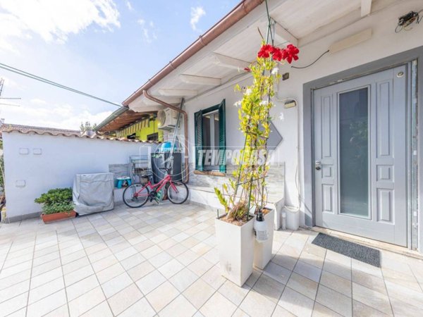 appartamento in vendita a Roma in zona Tuscolano