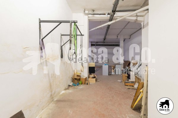 locale commerciale in vendita a Roma in zona Aurelio