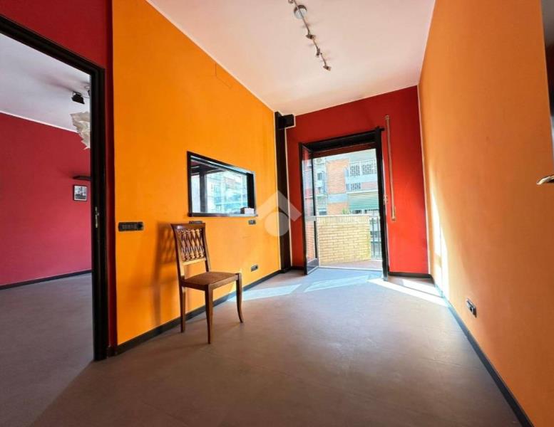 appartamento in vendita a Roma in zona Ardeatino