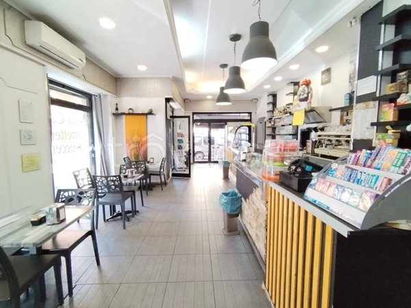 negozio in vendita a Roma in zona Ostia