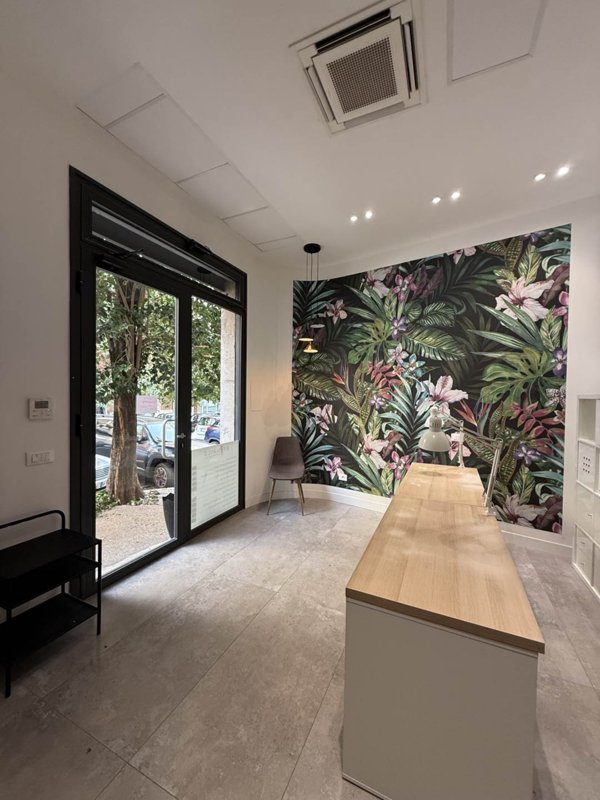 negozio in vendita a Roma in zona Trieste