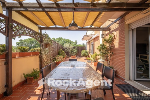 appartamento in vendita a Roma in zona Portuense