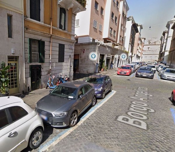 appartamento in vendita a Roma in zona Rione Borgo