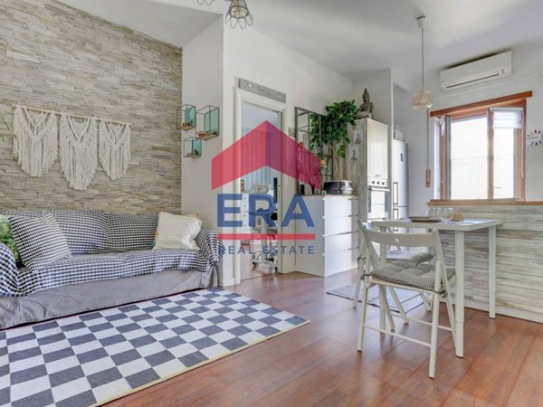 appartamento in vendita a Roma in zona Ostia