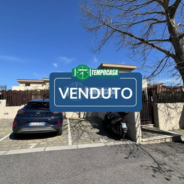 casa indipendente in vendita a Roma in zona Primavalle