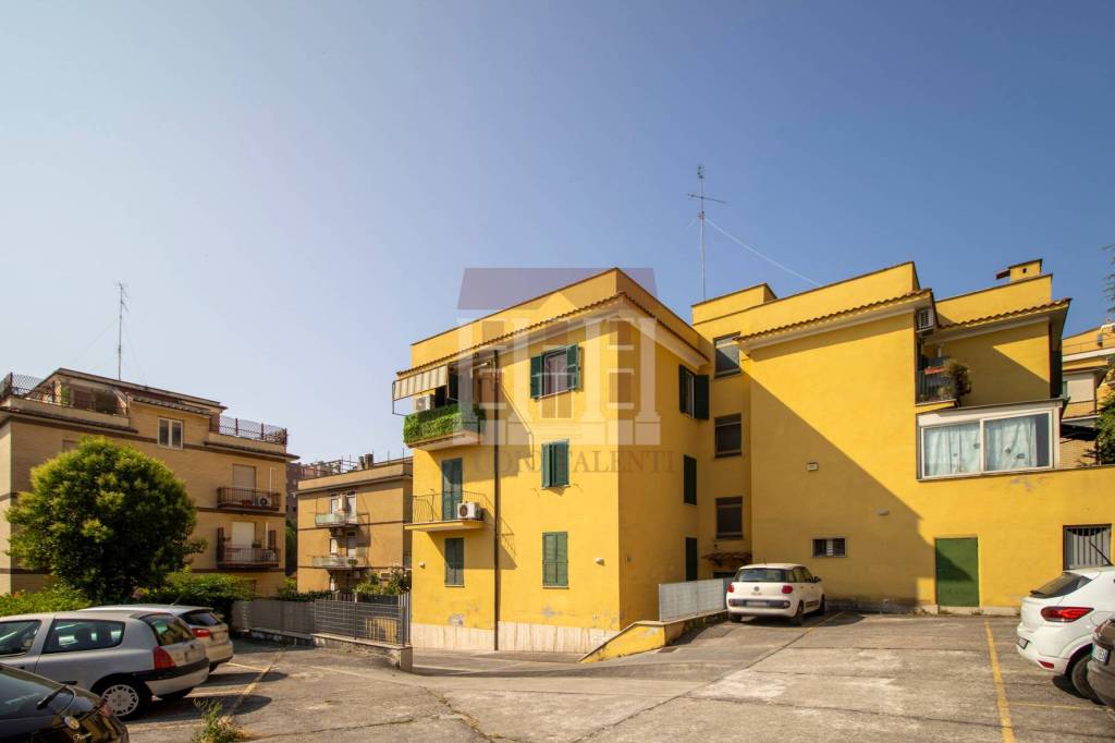 appartamento in vendita a Roma in zona Monte Sacro/Talenti