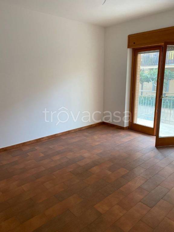 appartamento in vendita a Roma in zona Tomba di Nerone