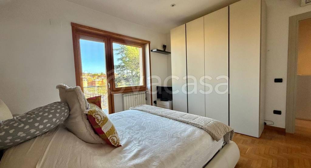 appartamento in vendita a Roma in zona Portuense