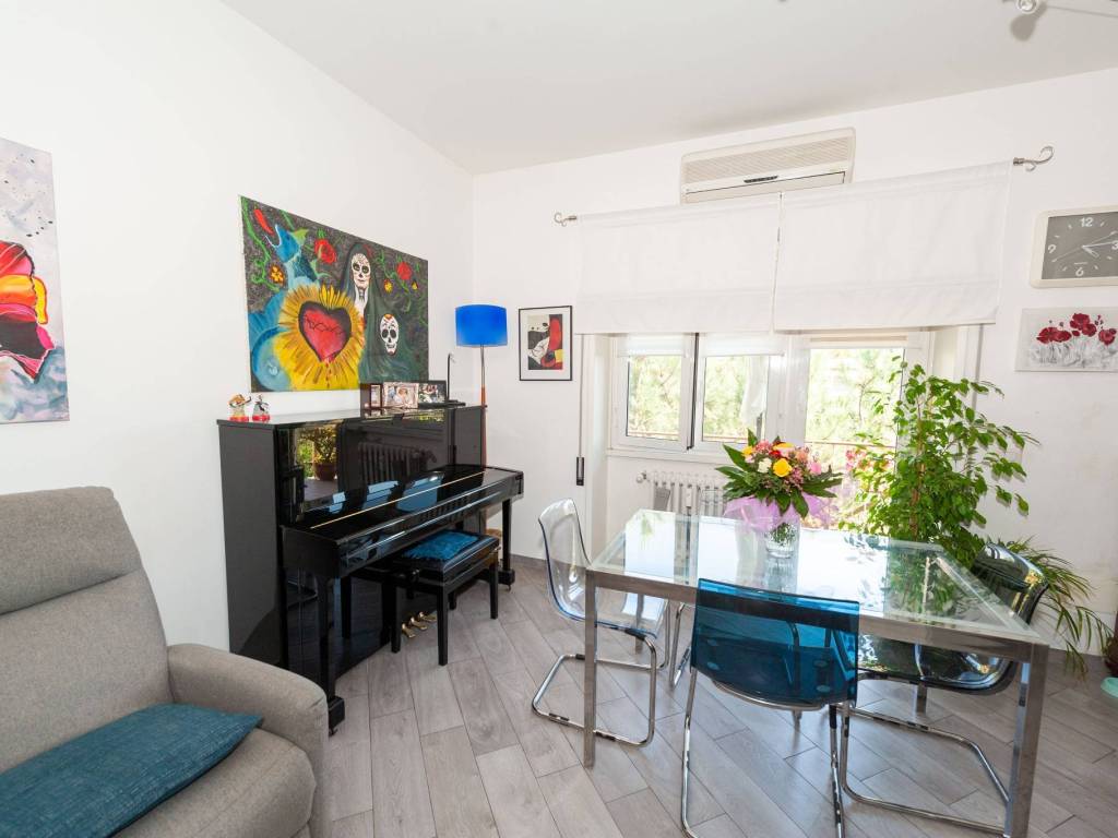 appartamento in vendita a Roma in zona Ponte Mammolo