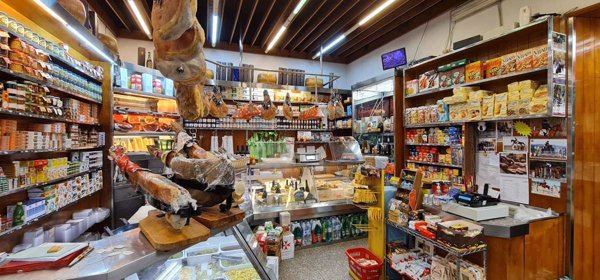 negozio in vendita a Roma in zona Trieste