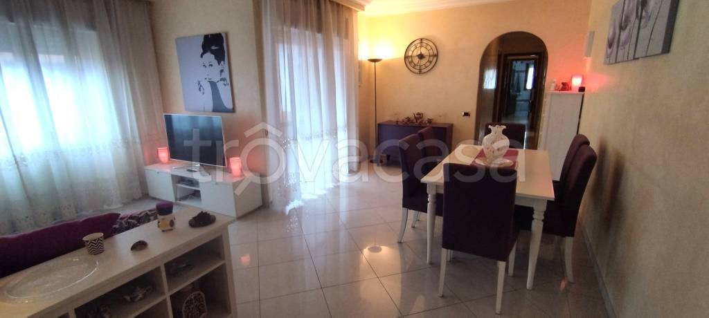 appartamento in vendita a Roma in zona Casal Palocco