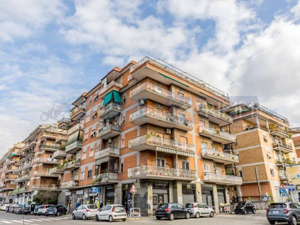 appartamento in vendita a Roma in zona Monte Sacro/Talenti