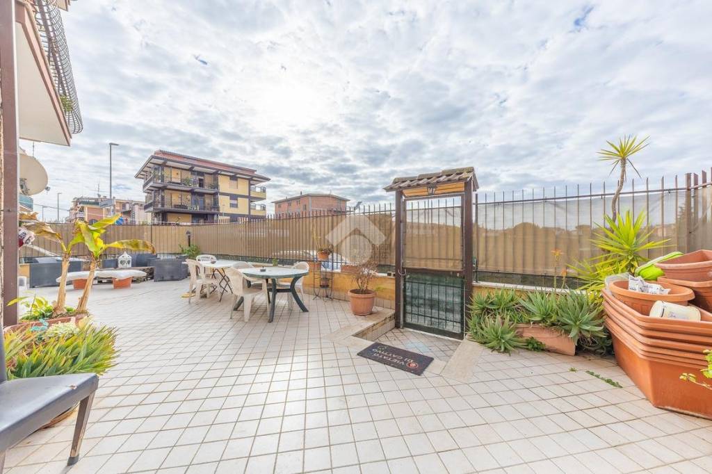 appartamento in vendita a Roma in zona Tor Vergata/Torrenova