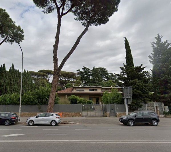 casa indipendente in vendita a Roma in zona EUR