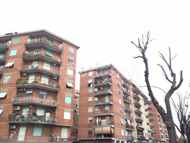 appartamento in vendita a Roma in zona Collatino