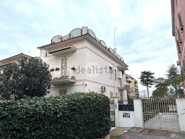 appartamento in vendita a Roma in zona Ponte Mammolo