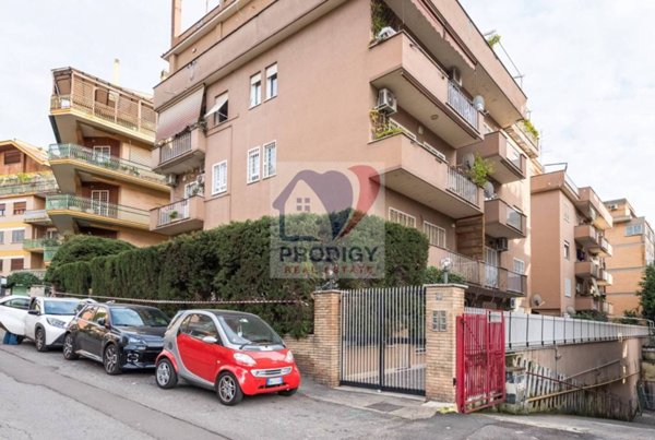 appartamento in vendita a Roma in zona Monte Sacro/Talenti