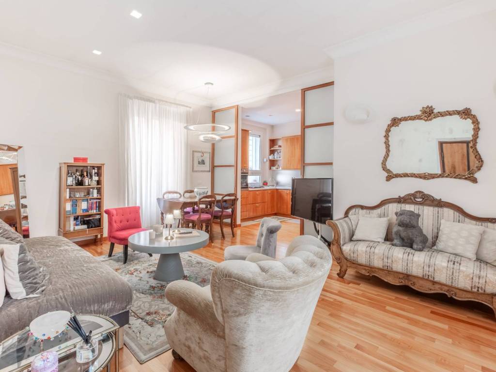 appartamento in vendita a Roma in zona Campo Marzio