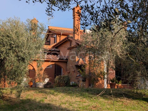 casa indipendente in vendita a Roma in zona Marcigliana