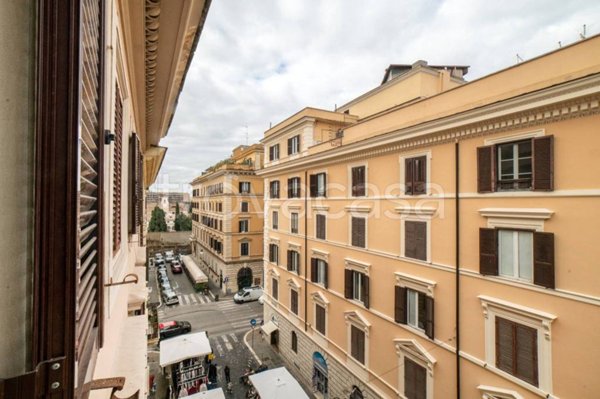appartamento in vendita a Roma in zona Castro Pretorio