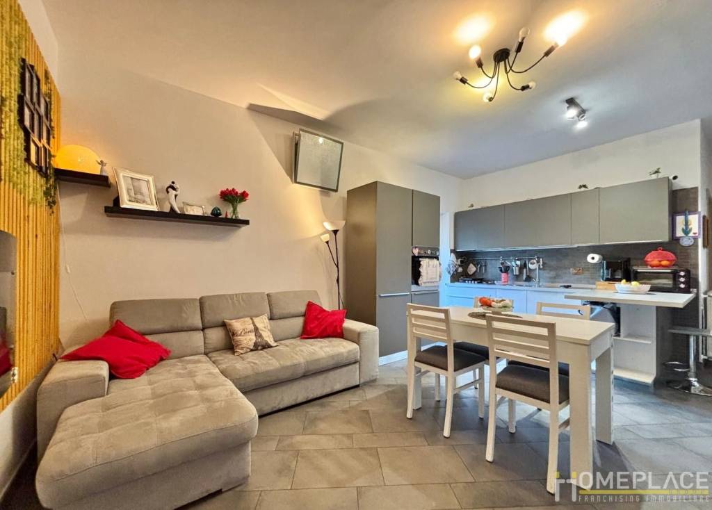 appartamento in vendita a Roma in zona Trastevere