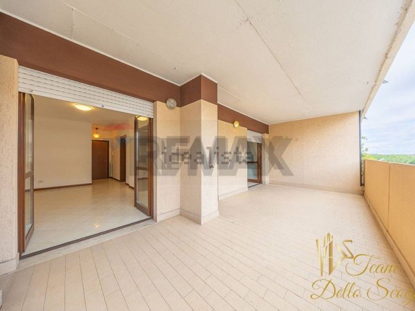 appartamento in vendita a Roma in zona Ponte di Nona