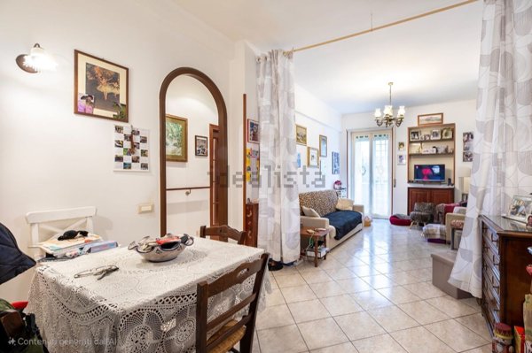 appartamento in vendita a Roma in zona Corviale