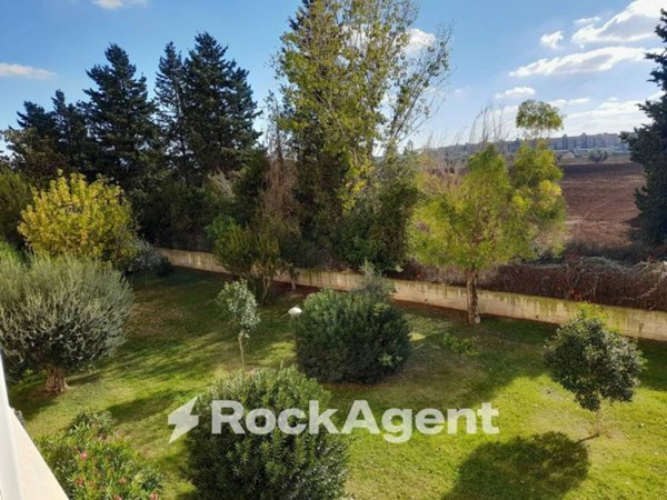 appartamento in vendita a Roma in zona Ardeatino