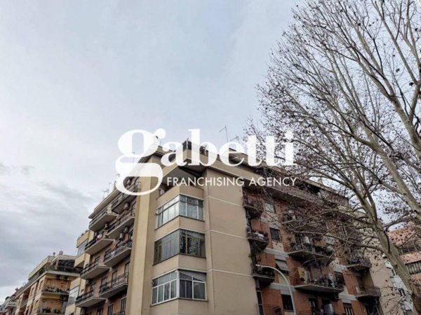 appartamento in vendita a Roma in zona Collatino