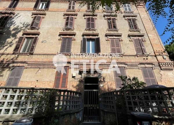 appartamento in vendita a Roma in zona San Saba - Ripa