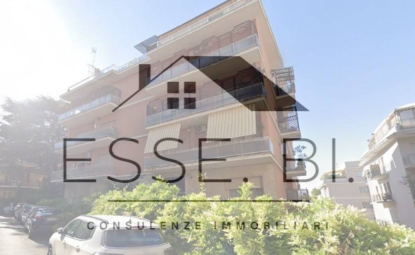 appartamento in vendita a Roma in zona Della Vittoria