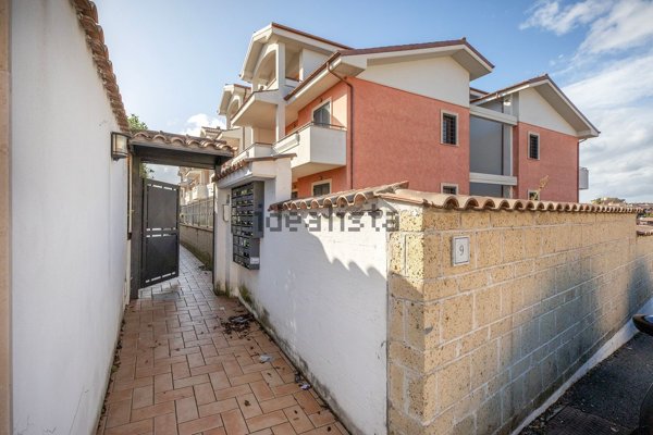 appartamento in vendita a Roma in zona Massimina/Casal Lumbroso