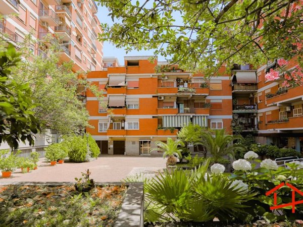 appartamento in vendita a Roma in zona Gianicolense