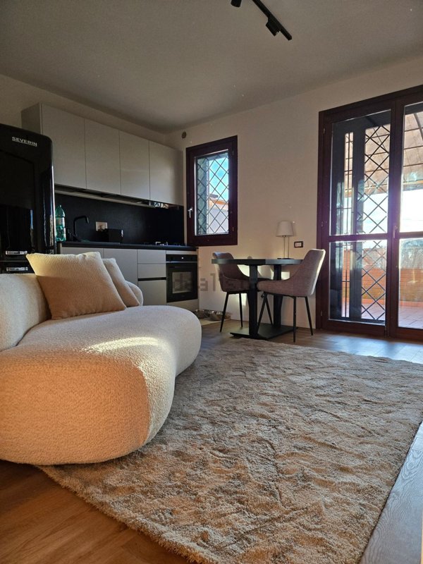 appartamento in vendita a Roma in zona Infernetto