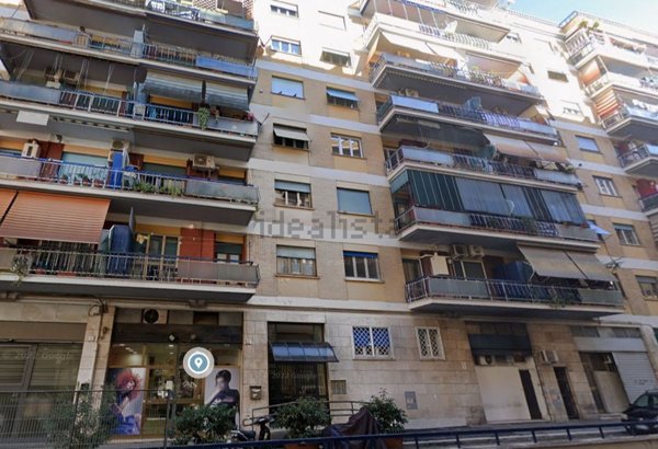 appartamento in vendita a Roma in zona Tuscolano