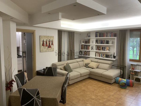 appartamento in vendita a Roma in zona Acilia