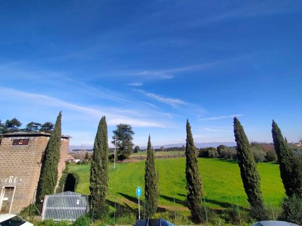 appartamento in vendita a Roma in zona Borghesiana