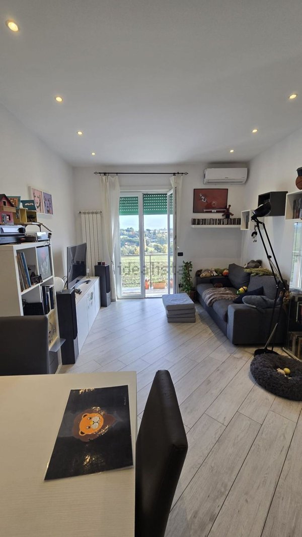 appartamento in vendita a Roma in zona Valle Muricana