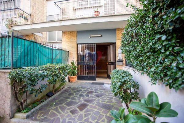 appartamento in vendita a Roma in zona Primavalle