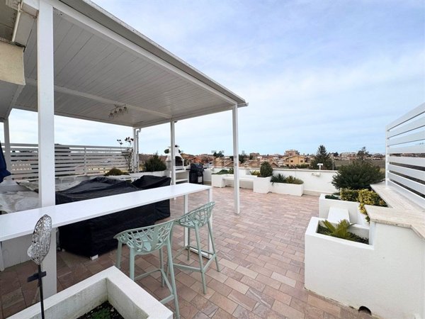 appartamento in vendita a Roma in zona Casal Morena